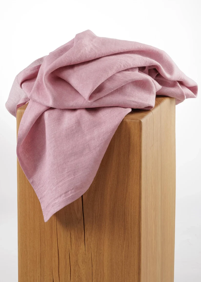 Denim Linen Beach Blanket ALVITA Raspberry - Image 2